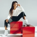 Women in Love: Staying Clear-Headed in Relationships